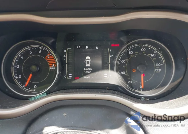 1C4PJLCX8JD523783: 42663822