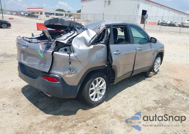 1C4PJLCX8JD523783: 42663822