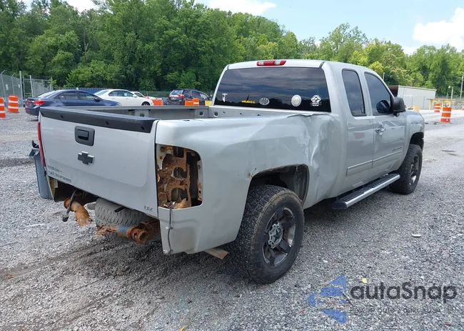 1GCYKTE22AZ298556: 42663885