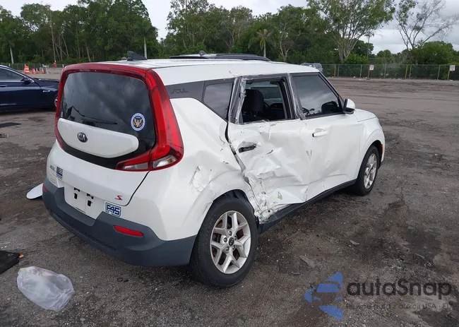 KNDJ23AU4L7061512: 42662999