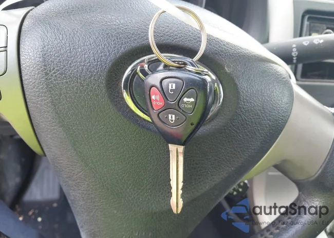 2T1BU4EE2AC273182: 42663043