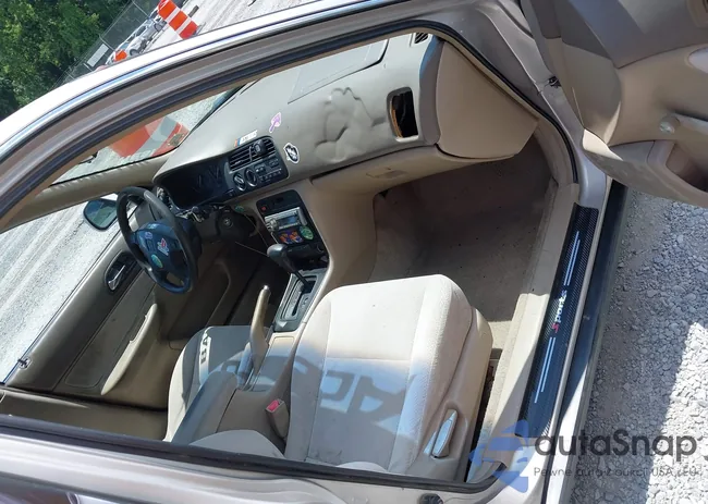 1HGCD5698TA232964: 42663147