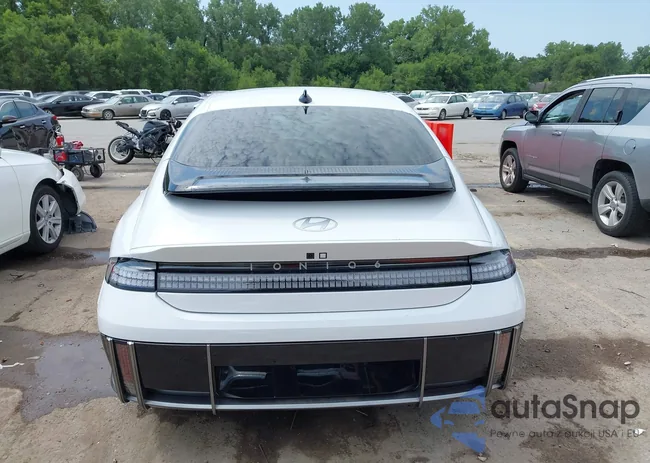 KMHM34AA0SA095756: 42663245