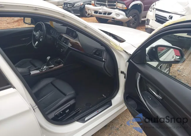 WBA3A9C52DF475994: 42664333