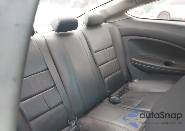 1HGCS2B88BA007038: 42664337