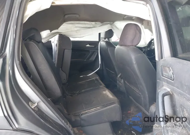 3VV3B7AXXJM213579: 42664339