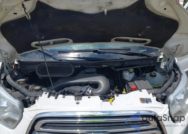 1FTYR2CM4HKB46274: 42664458