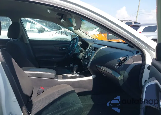 1N4AL3AP2FC418047: 42664624