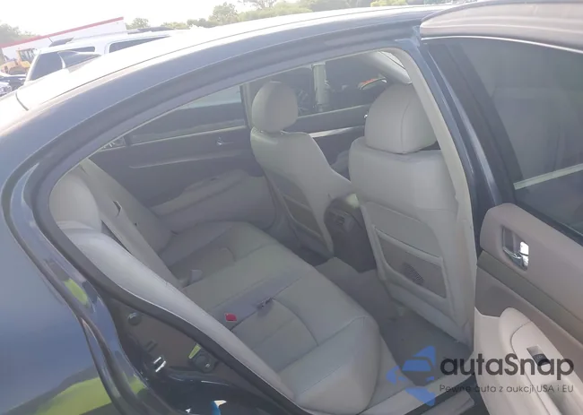 JN1CV6AR5BM355520: 42664657