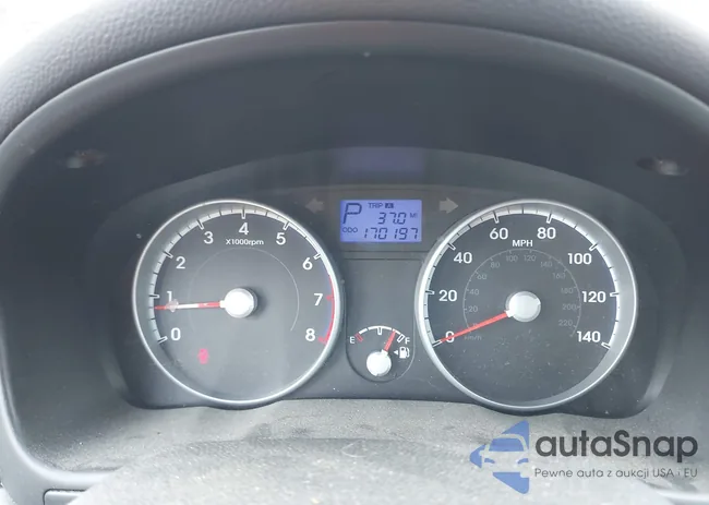 KMHCN3AC6BU194520: 42664778