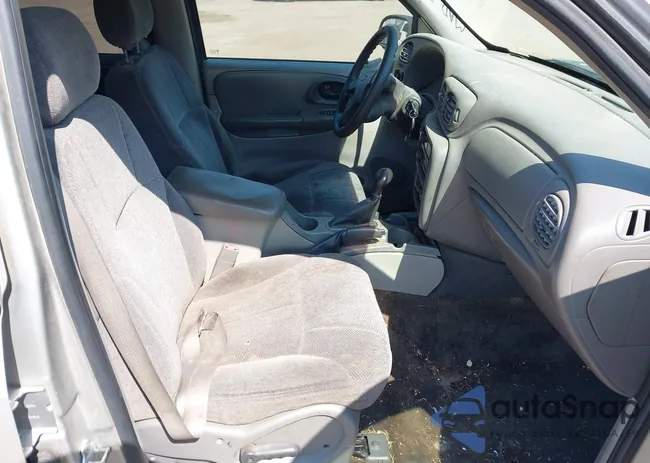 1GNET16S846159869: 42664887