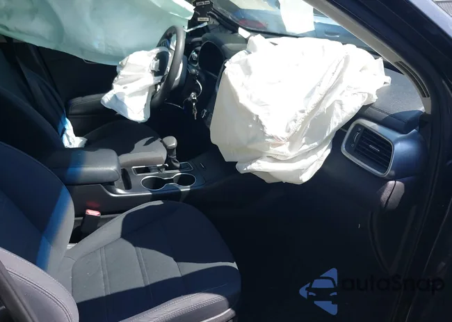 5XYPGDA59KG445698: 42664006