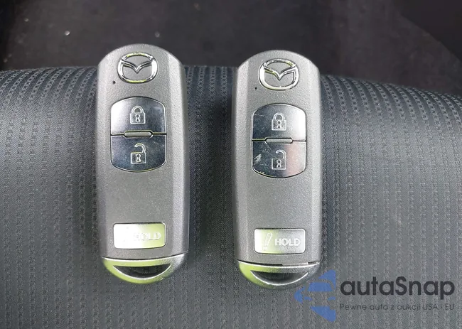 JM1DKFC78K0444723: 42664038