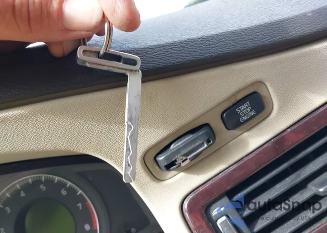 YV4BZ982181005543: 42665314