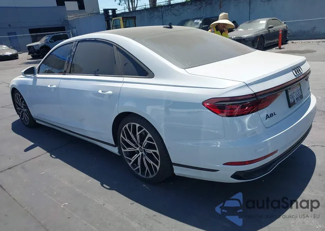 WAULDAF82RN011373: 42665341