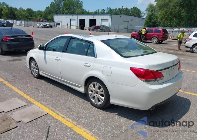 4T1BK3DB2CU462309: 42665403