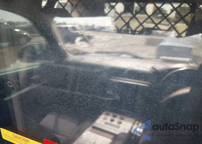 1GNLC2E01DR159692: 42665424