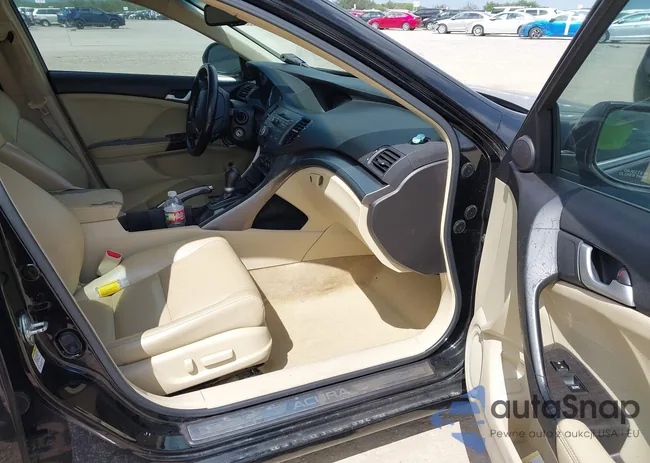 JH4CU2F40CC004994: 42665558