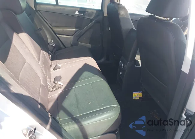 WVGAV7AX5AW001651: 42665765