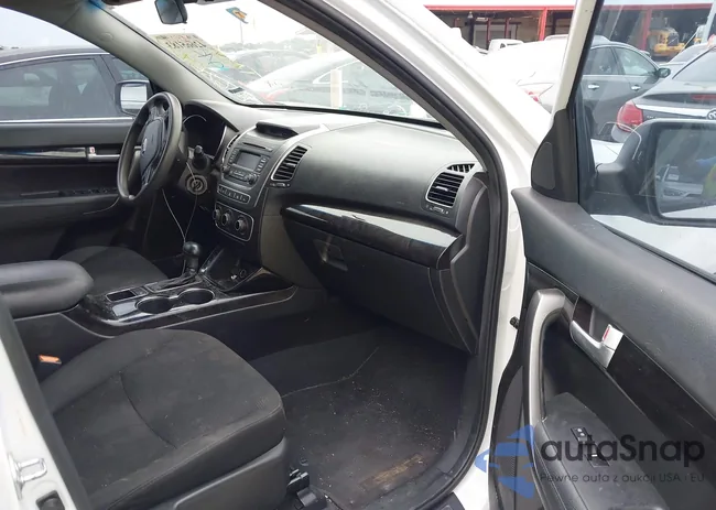 5XYKT3A67FG626930: 42665183