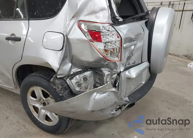 2T3BF4DV9CW215753: 42666398