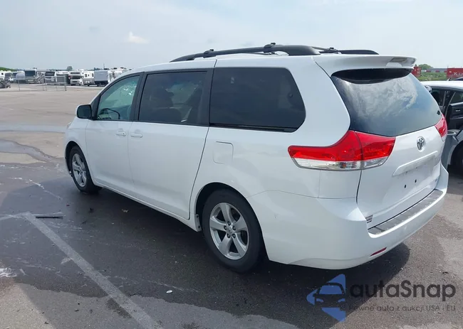 5TDKK3DC3BS045765: 42666413