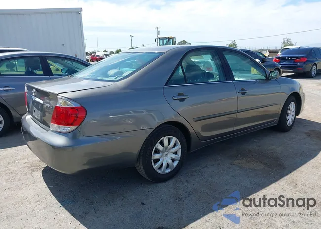 4T1BE32KX5U634972: 42666528