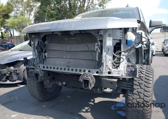 3GCPWCED9KG133204: 42666705