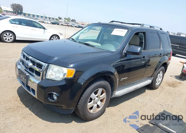 1FMCU49319KB21624: 42666813