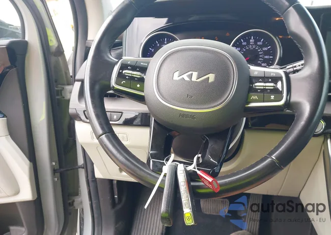 KNDNC5H36N6095497: 42666054