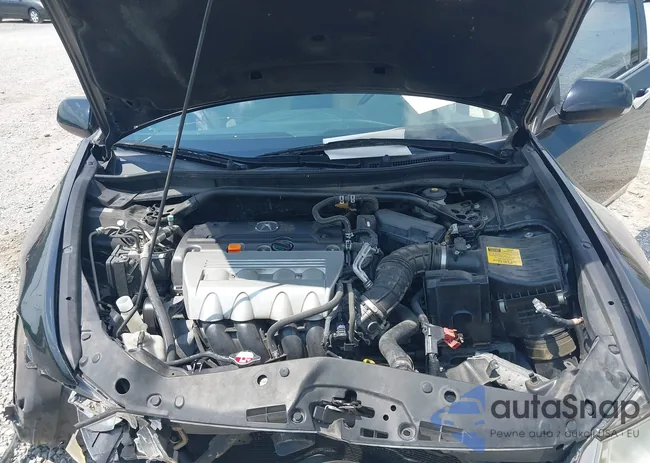 JH4CU2F63AC000045: 42666171