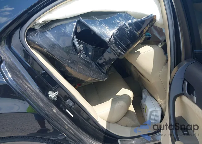 JH4CU2F63AC000045: 42666171