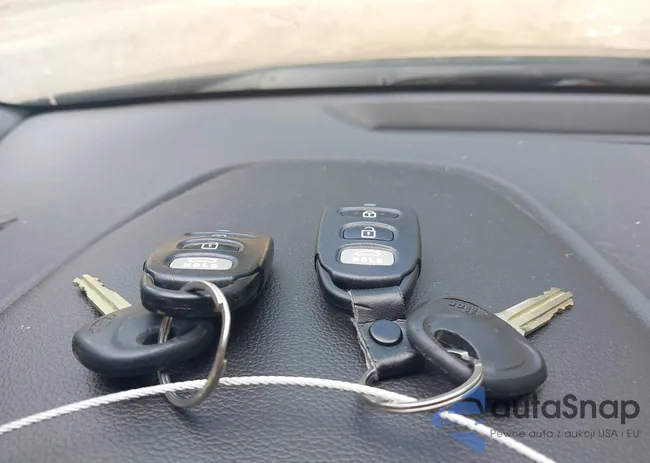 5NPD84LF8HH144217: 42666312