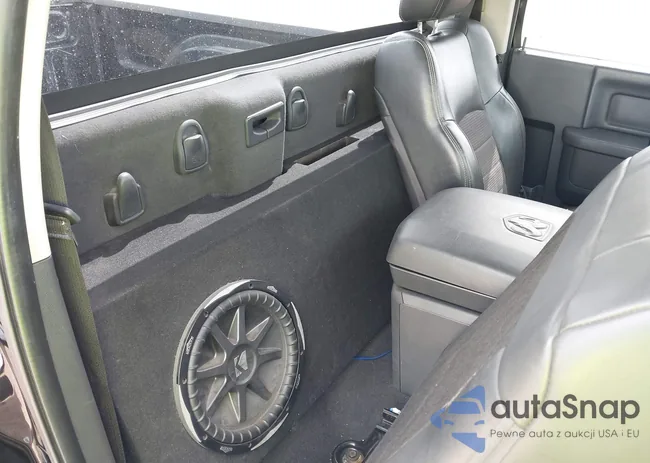 3C6JD6CT2CG237341: 42667338