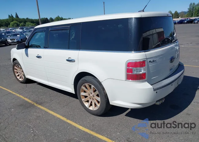 2FMDK52CX9BA14172: 42667489