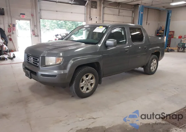 2HJYK16478H523063: 42667603