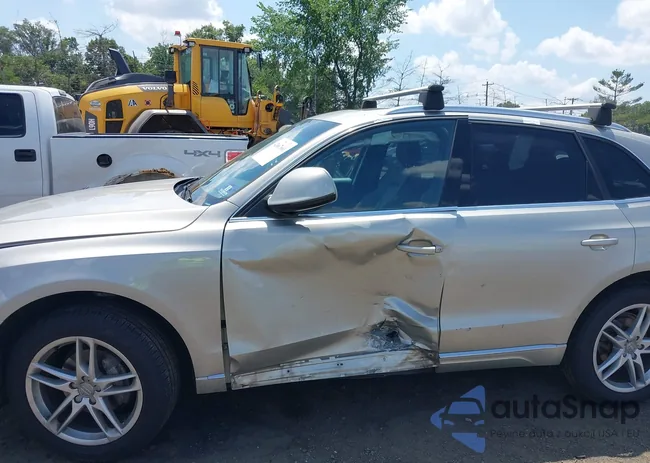 WA1LFAFP1EA101128: 42667661