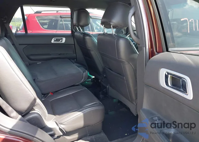 1FMHK8D82CGA72045: 42667711