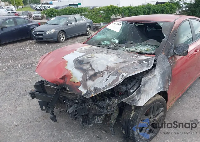 3KPF34AD2LE239698: 42667861