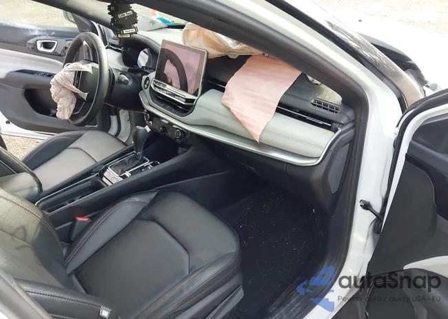 3C4NJDCN1RT159871: 42667880