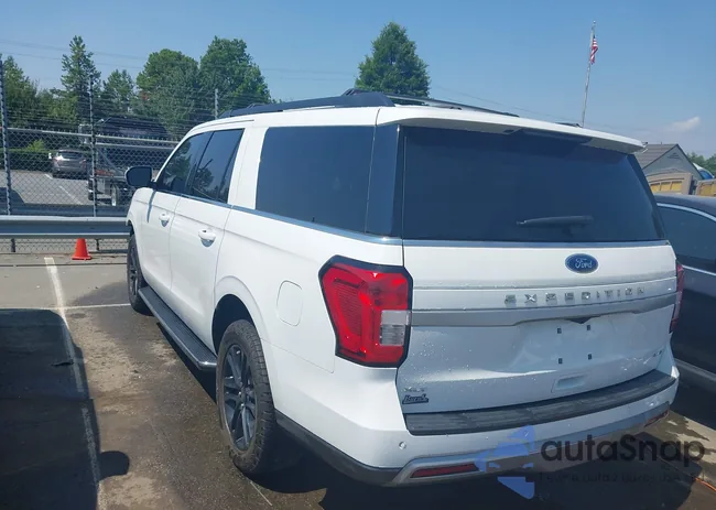 1FMJK1JT7NEA28042: 42668310