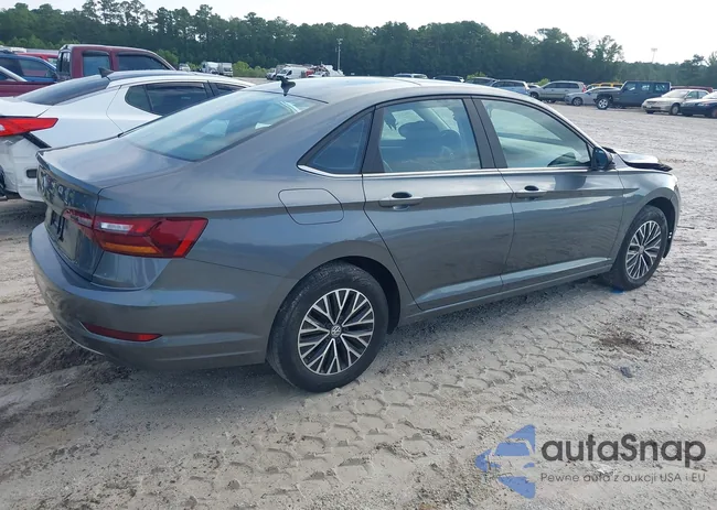 3VWC57BU0KM048277: 42668321