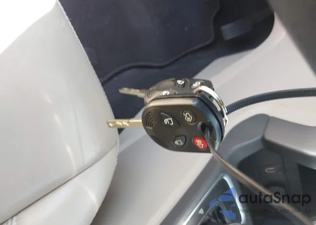 1FMCU0HD9JUB79301: 42668405