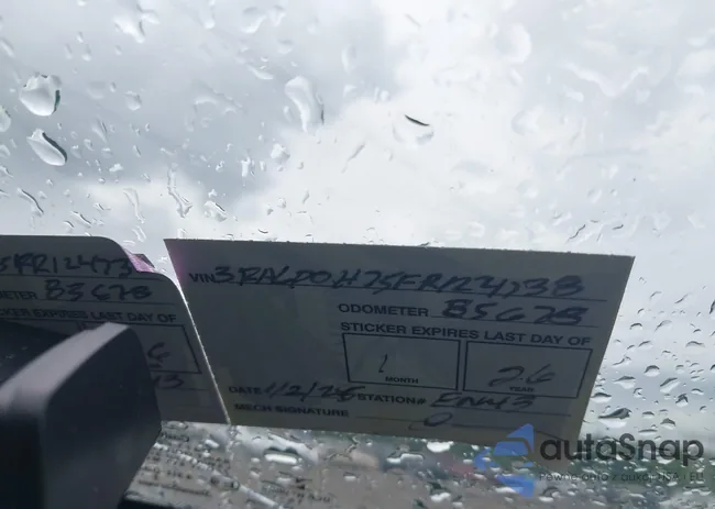 3FA6P0H75FR124738: 42668528