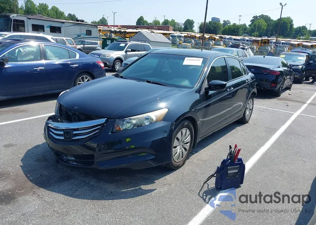 1HGCP2F33CA086684: 42668595