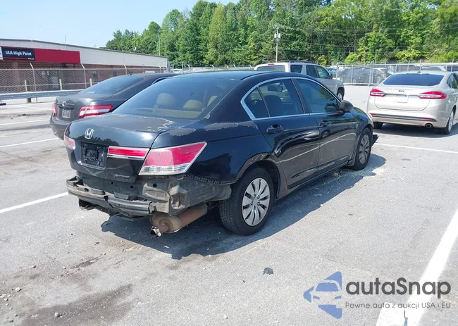 1HGCP2F33CA086684: 42668595