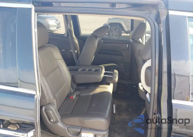 5FNRL5H98EB133807: 42668736