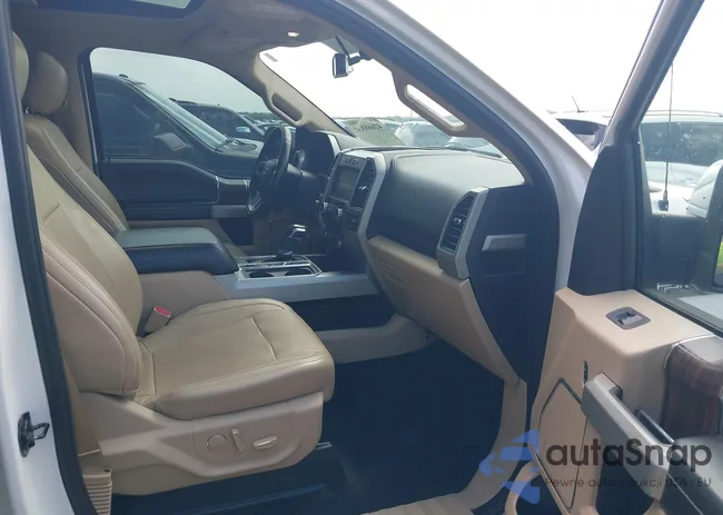 1FTEW1EG2HFA40301: 42668834