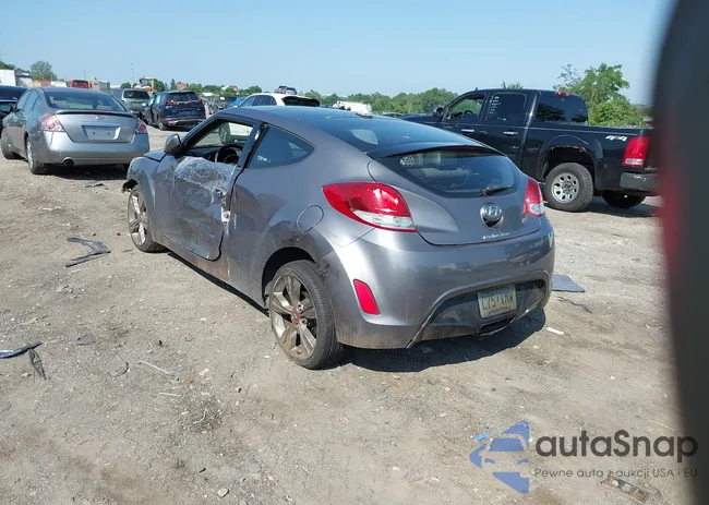 KMHTC6AD4CU021774: 42667902