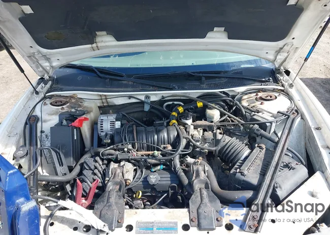 2G4WB52K031264100: 42667993